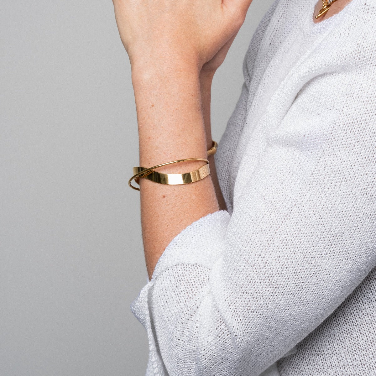 Intertwine Bangle Bracelet - Goud