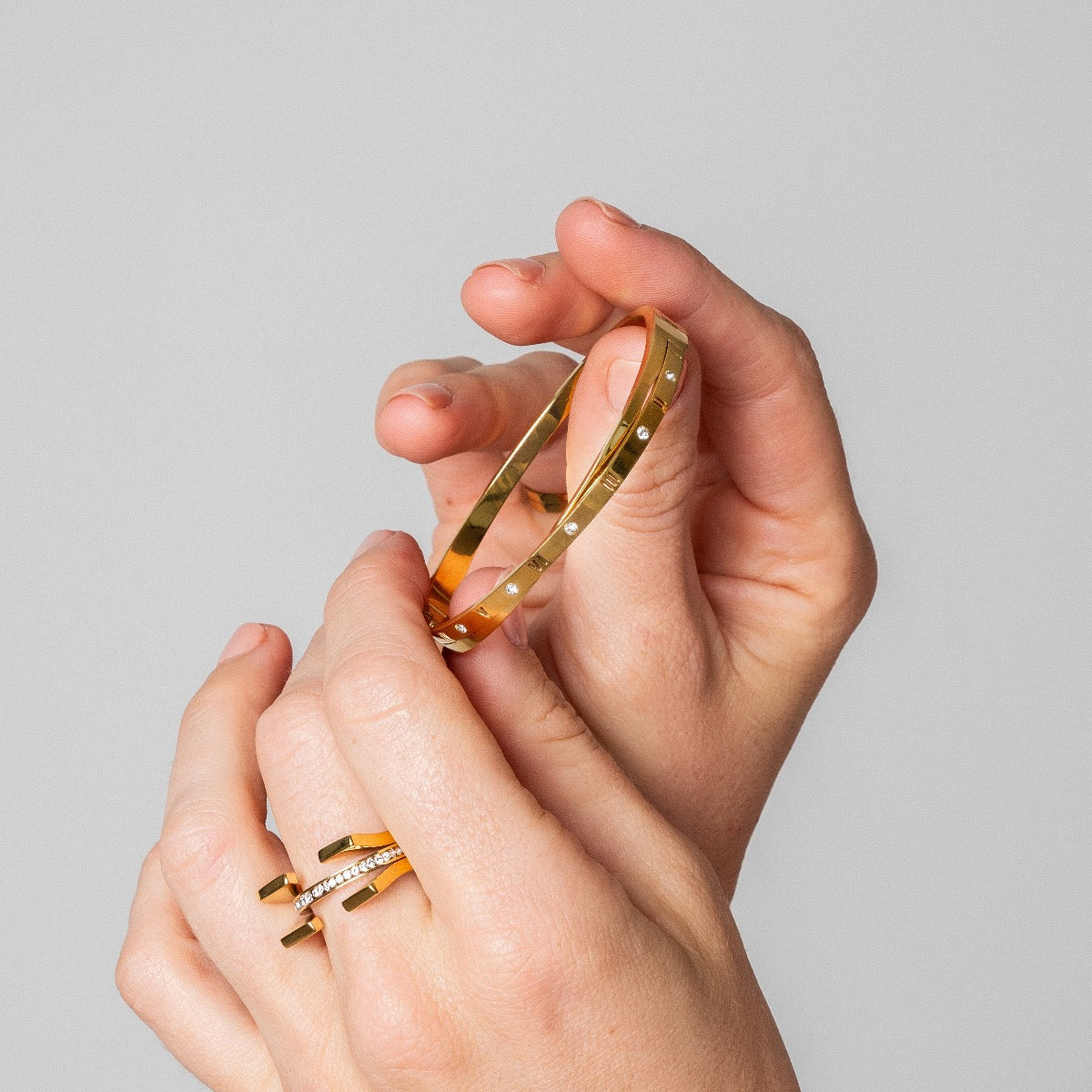 Romeinse Cijfer Verweven Bangle Armband - Goud