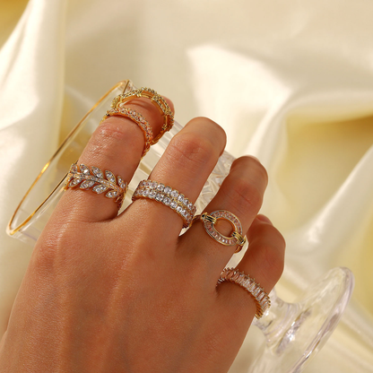 Cassandra Studded Gouden Ring