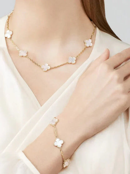 CLOVER | 10 Motief Witte Ketting