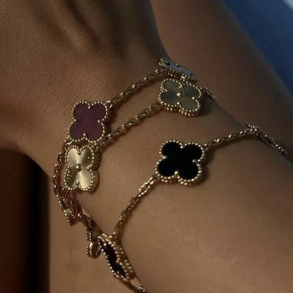 CLOVER | Zwart/Gouden Armband