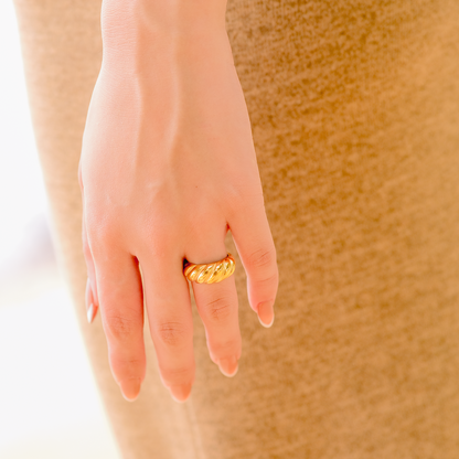 Amaia Gouden Croissant Ring