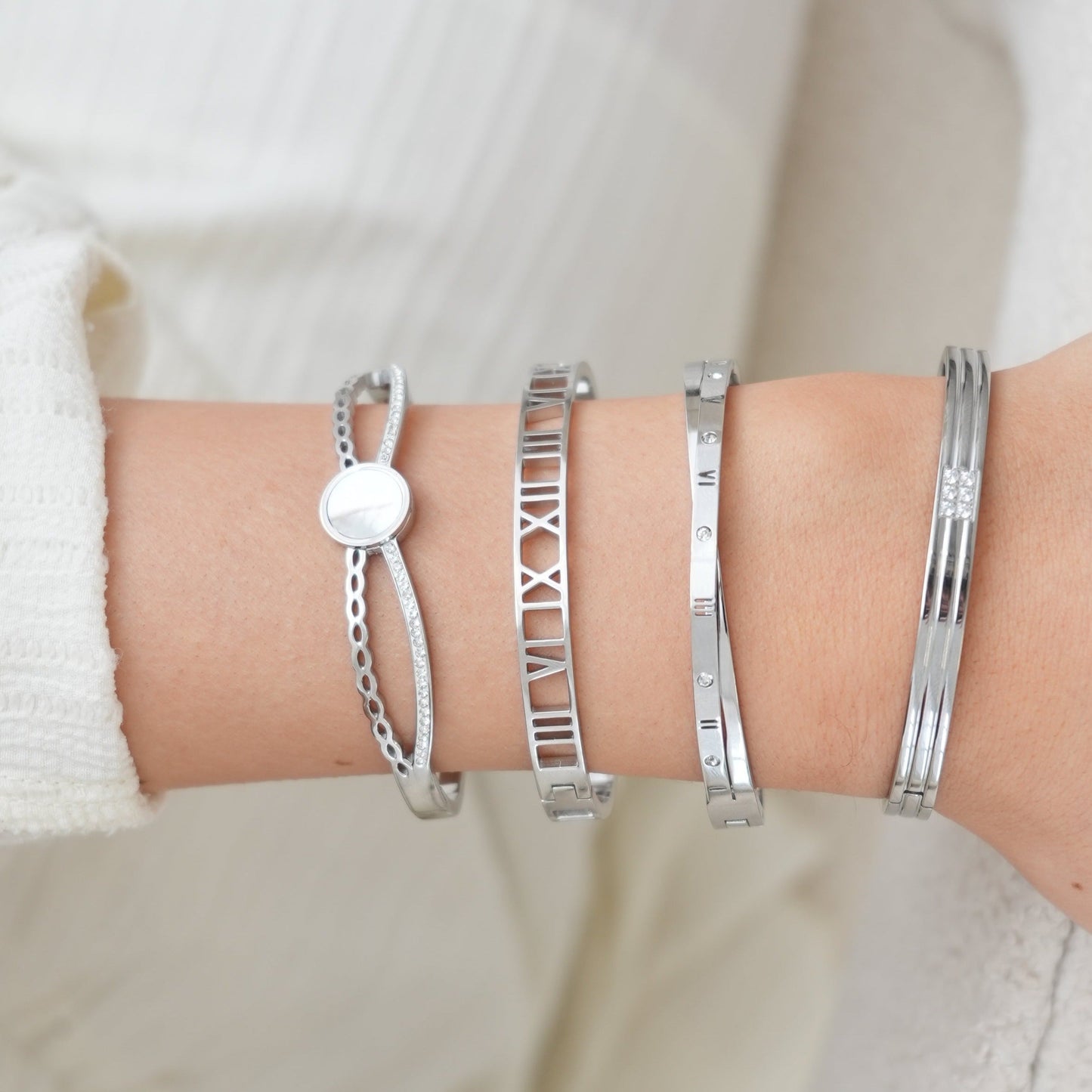 Gegraveerde Steen Bangle Armband - Zilver