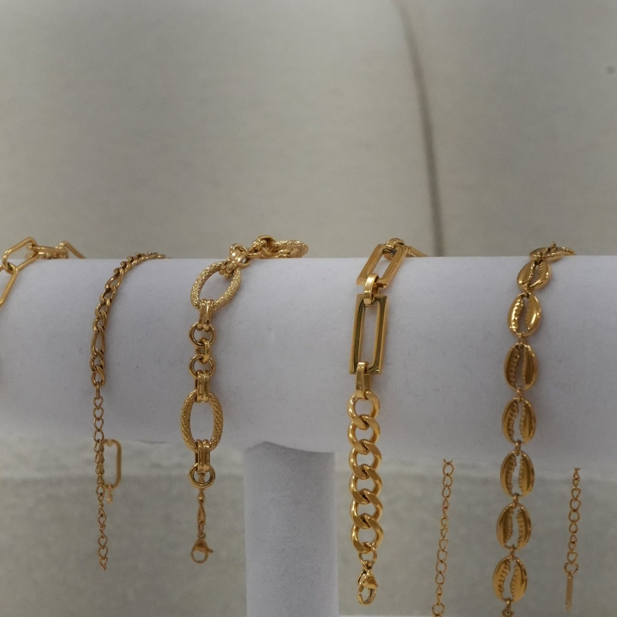 Contrast Mix Clip Cubaanse Armband - Goud