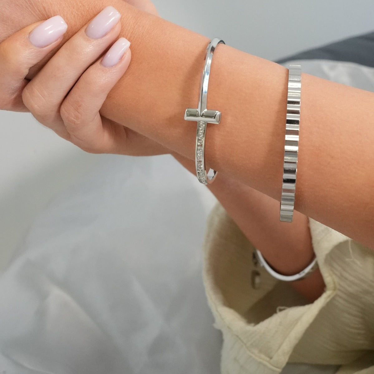 T-Bar Steen Bangle - Zilver