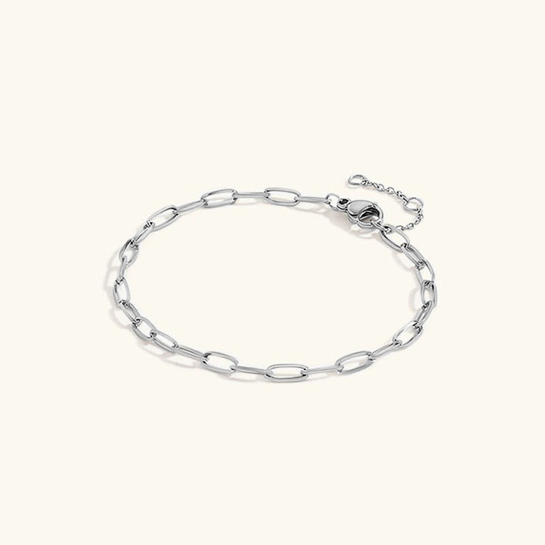 Maybelle Gouden Paperclip Kettingarmband