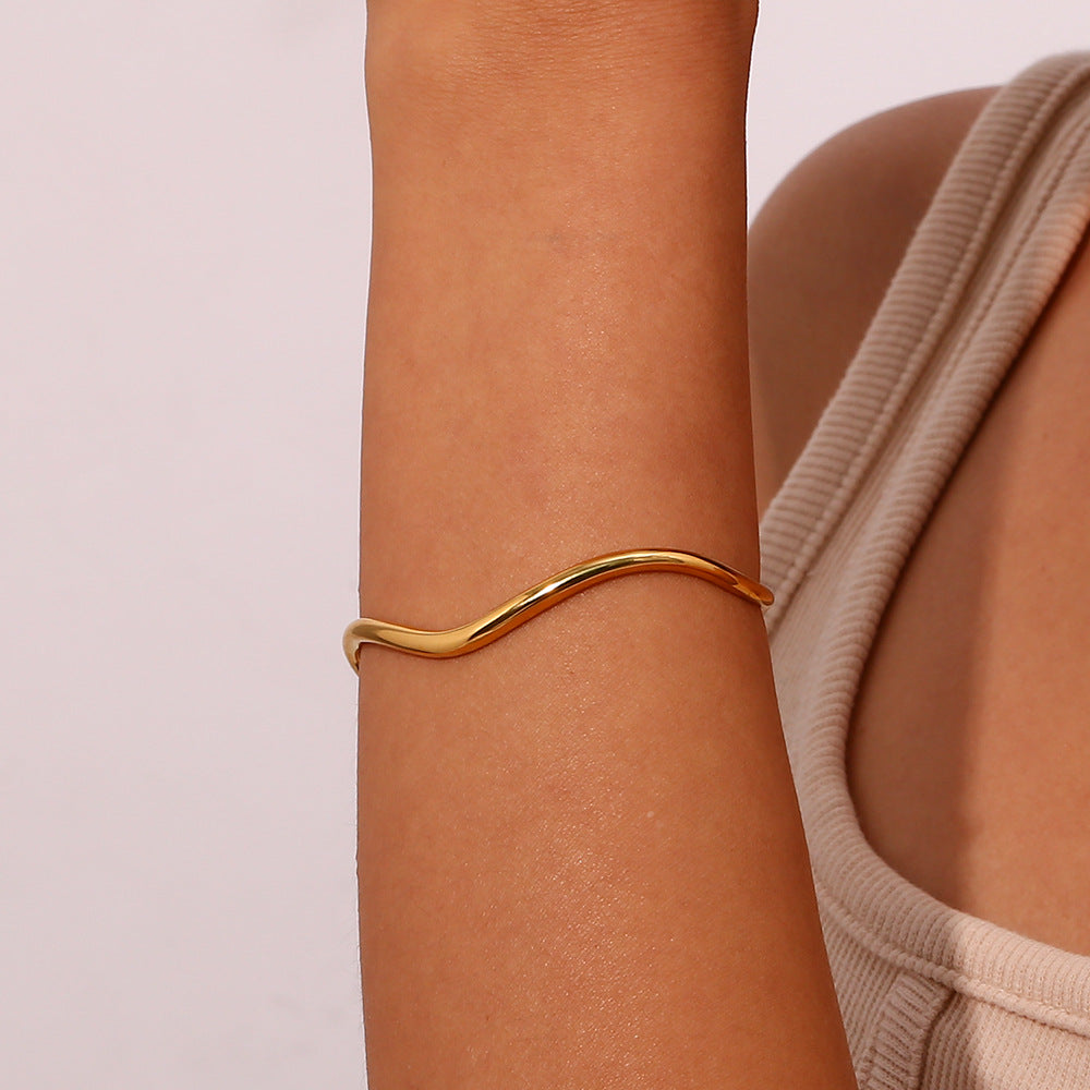 Lucinda Gouden Bangle