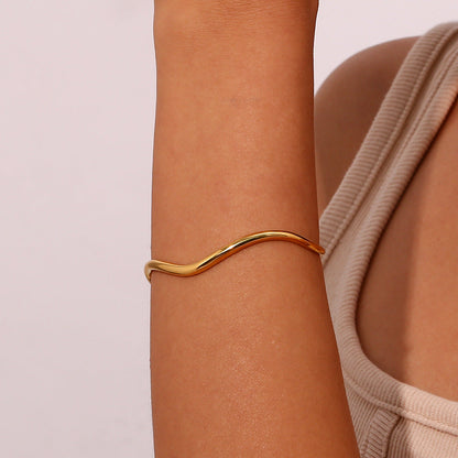 Lucinda Gouden Bangle