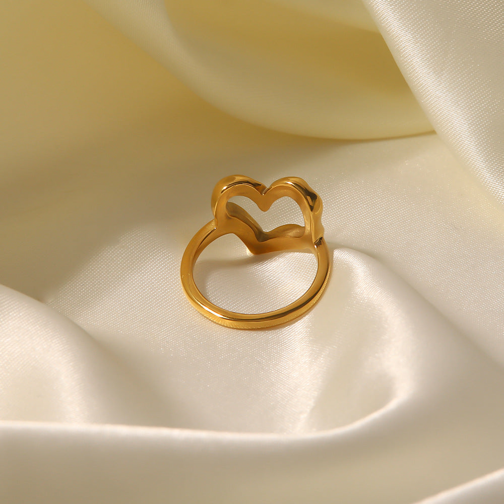 Verity Hart Ring