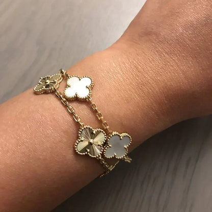 CLOVER | Witte Armband