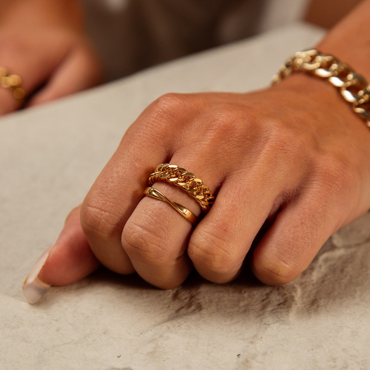Curb Link Chain Ring - Goud